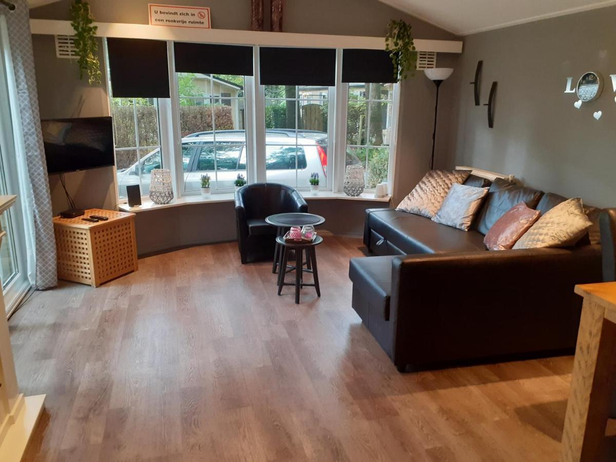 Chalet Vakantie Wageningen Veluwe ภายนอก รูปภาพ